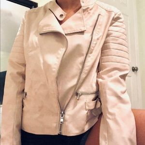 FOREVER 21 LEATHER JACKET